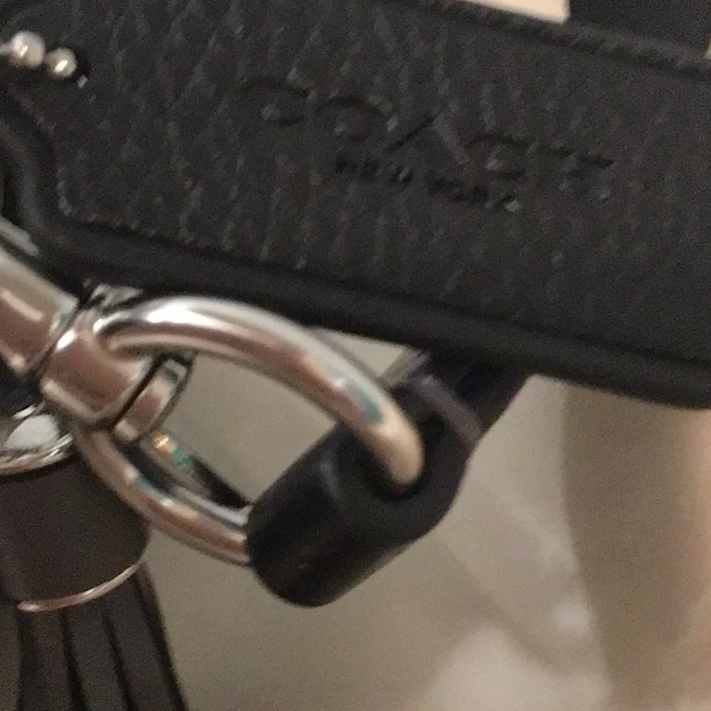 New Coach ladies Black Leather Crossbody Bag. - Picture 5 of 10